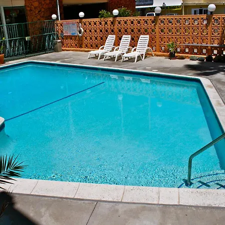 Royal Century Hotel At Lax-2