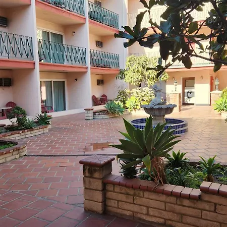 Royal Century Hotel At Lax-3